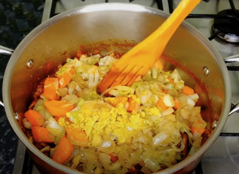 Cooking sausage casserole with dumplings