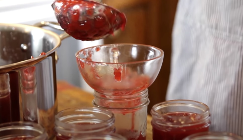 Storing Rhubarb and Orange Jam